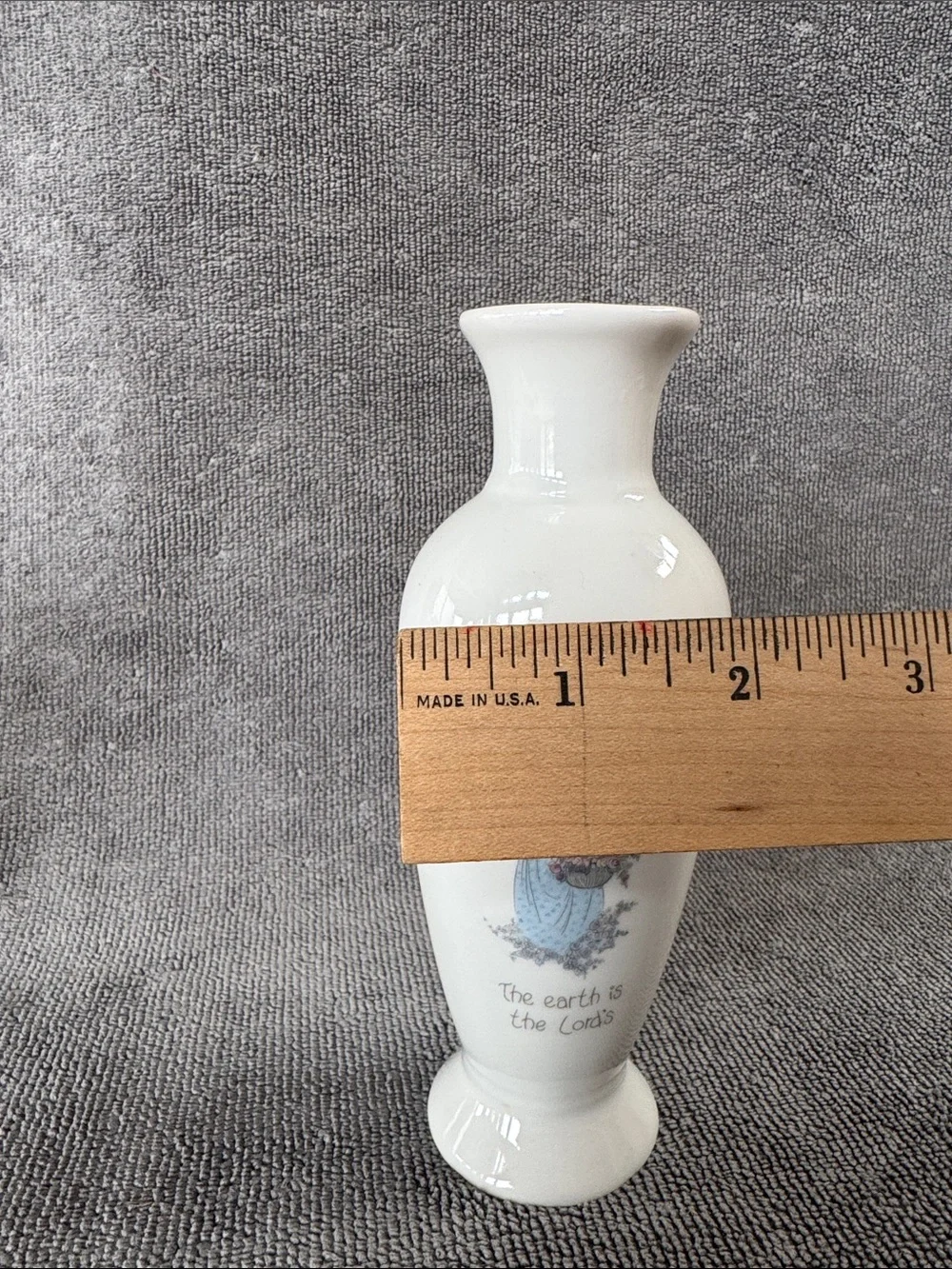 1985 Precious Moments White Bud Vase “The Earth is the Lord’s”